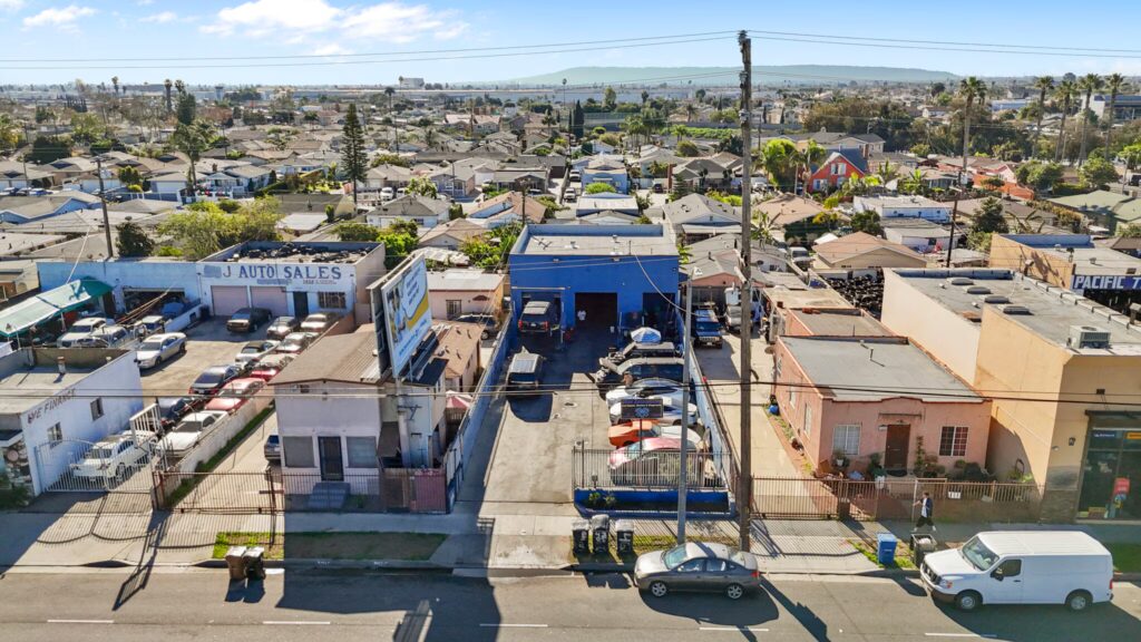 3846 W Imperial Hwy, Inglewood, CA 90303 - Lyon Stahl
