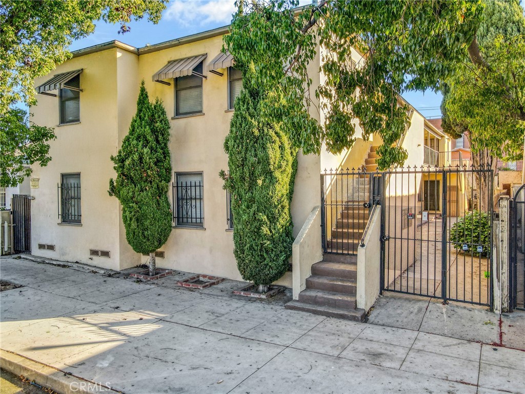 1922 Locust, Long Beach, CA 90806 exterior