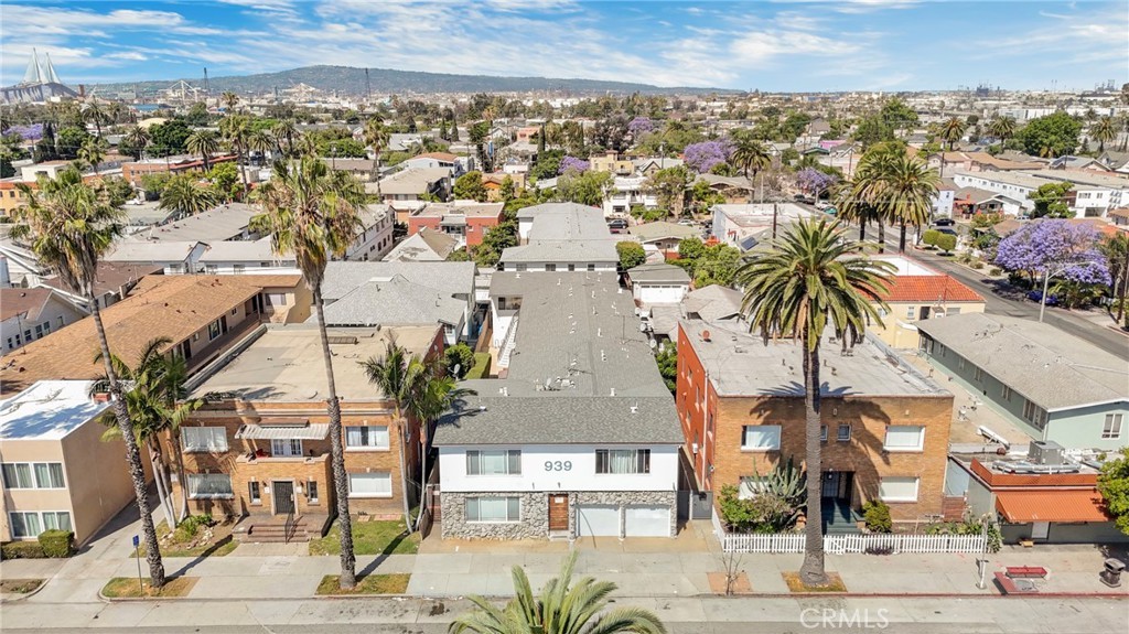 939 Pacific, Long Beach, CA 90813 exterior
