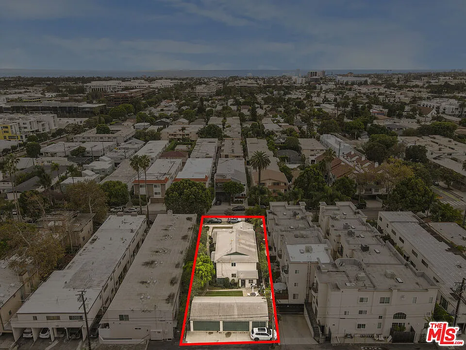 1523 Berkeley St photo